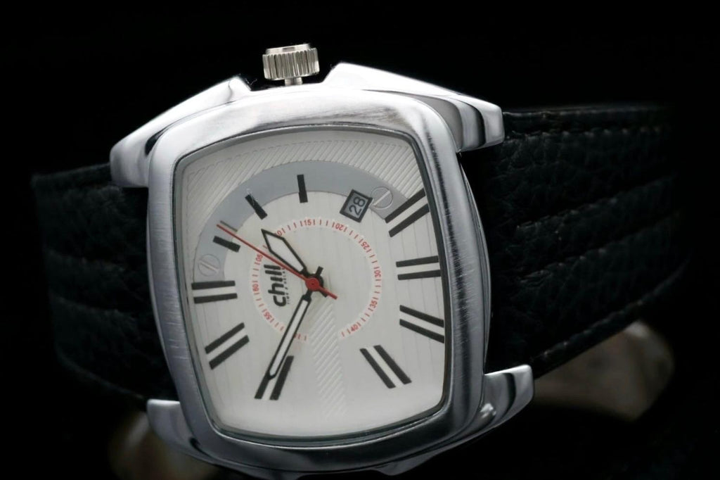 Chill Herren Männer Armband Uhr Weiß Schwarz Farben Herrenuhr Datum Textilleder1