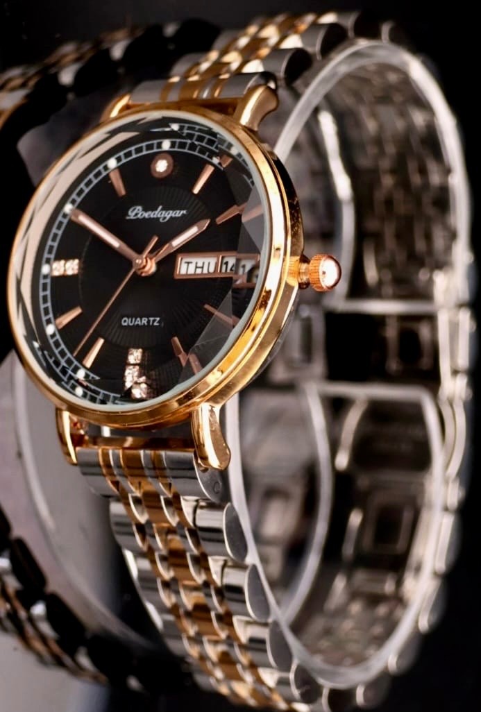 Super Edle Damen Frauen Armband Uhr Crystal Optik Schwarz Rosé Silber Farben NEU1