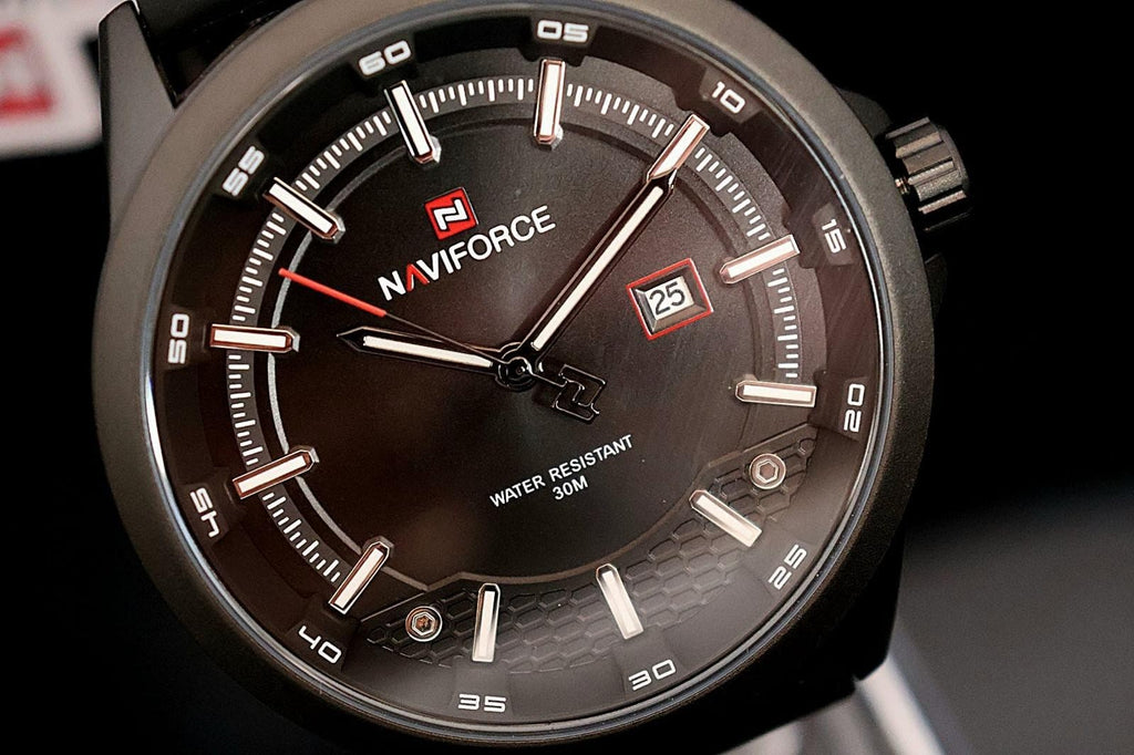 Naviforce Mega Sportliche Herren Männer Uhr Silikon Armbanduhr Schwarz Farben1