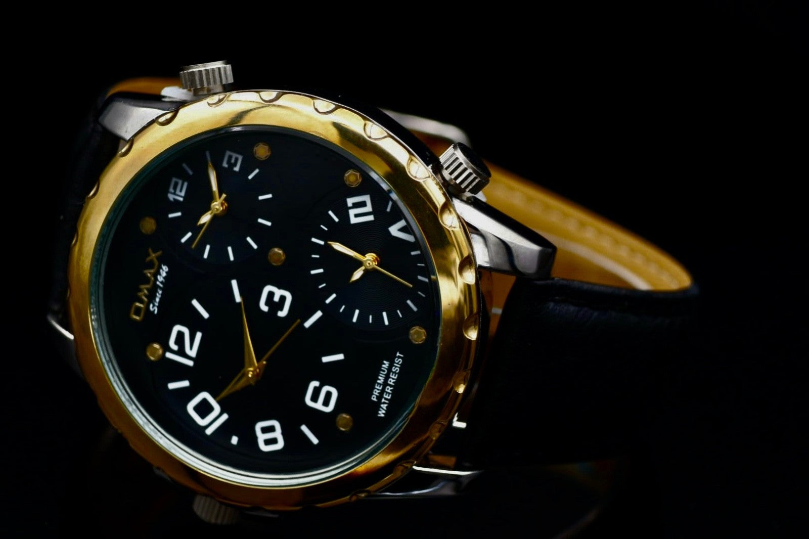 Omax XXL Monster Watch Herren Armband Uhr Schwarz Gold Farben Dual Triple Timer¨1