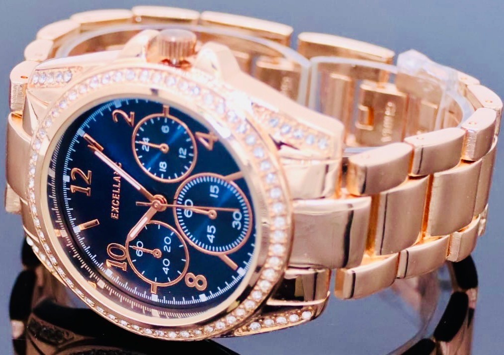 Excellanc  Damen Armband Uhr Roségold Blau Farben Strass Damenuhr Chrono Look2