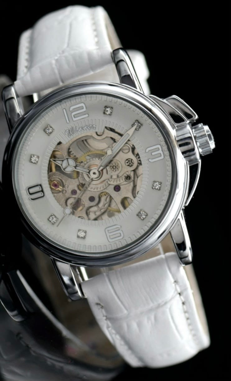 Winner Damen Automatikuhr Skelett Uhr Modisch Silber Weiß  Farben Leder Strass1