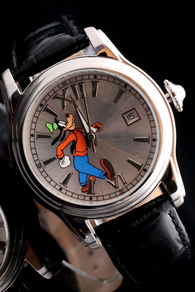 Disney Automatik Uhr Retro Limitierte Edition Goofy Sammlerstück VINTAGE Datum2