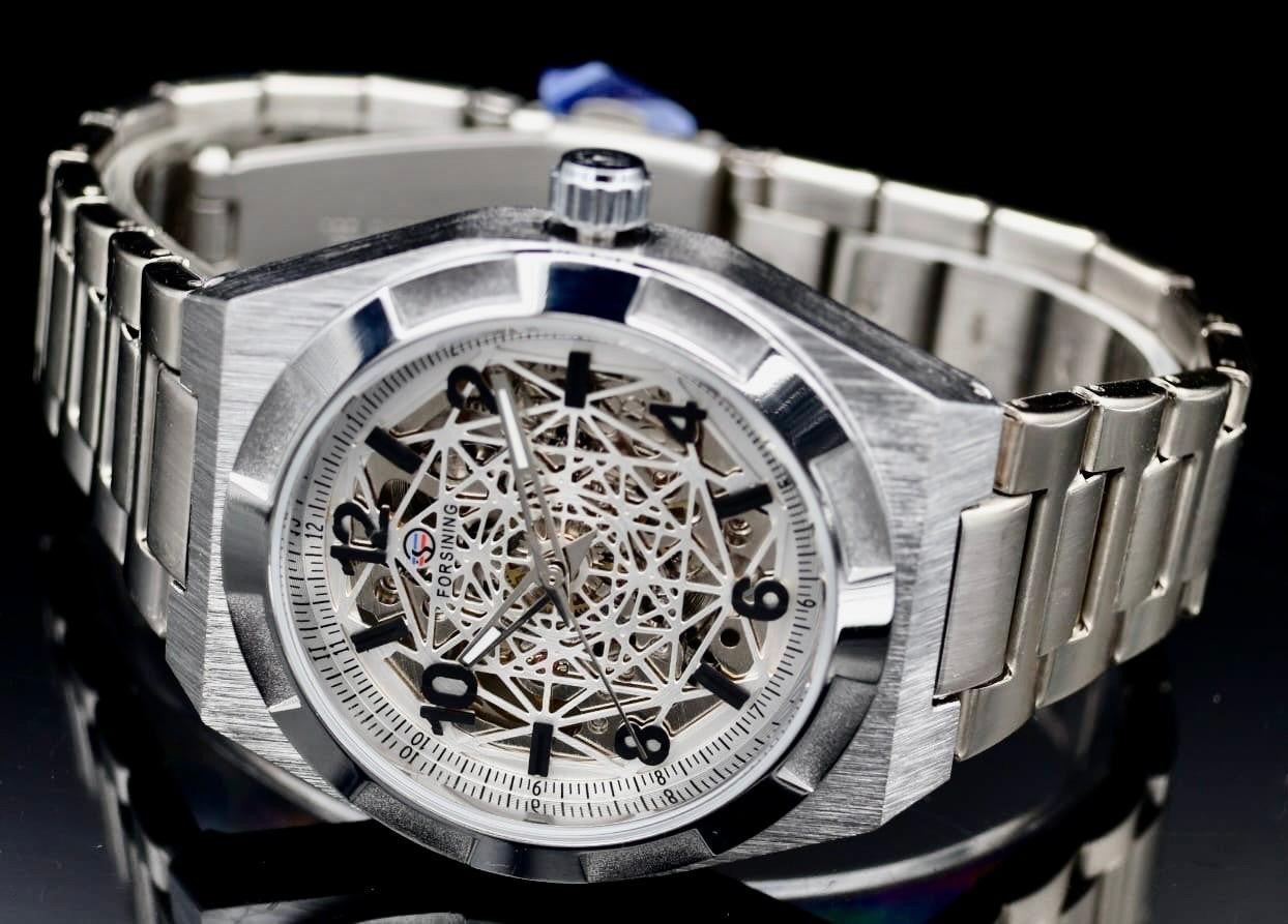 Edle Herren Männer Automatik Uhr Silber Farben Skelettuhr mit Leuchtzeiger NEU1