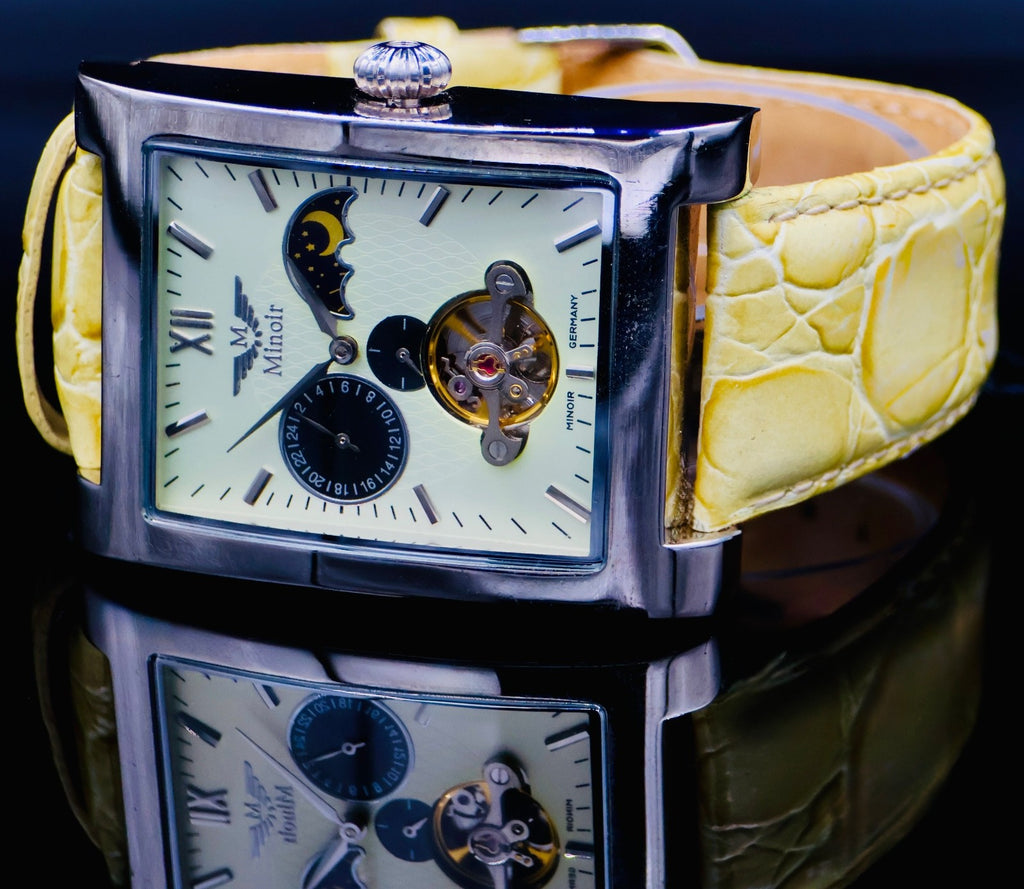 Klassische Damen Frauen Uhr Automatikuhr Armbanduhr Minoir Lederband Damenuhr1