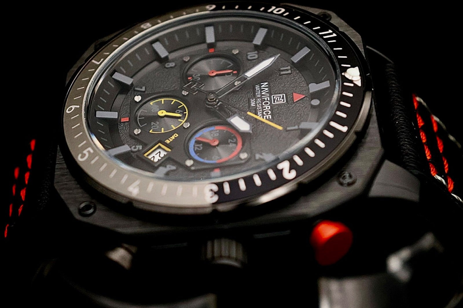 Edle XL Naviforce Herren Männer Armband Uhr Chronograph Stoppuhr Datum NEU1