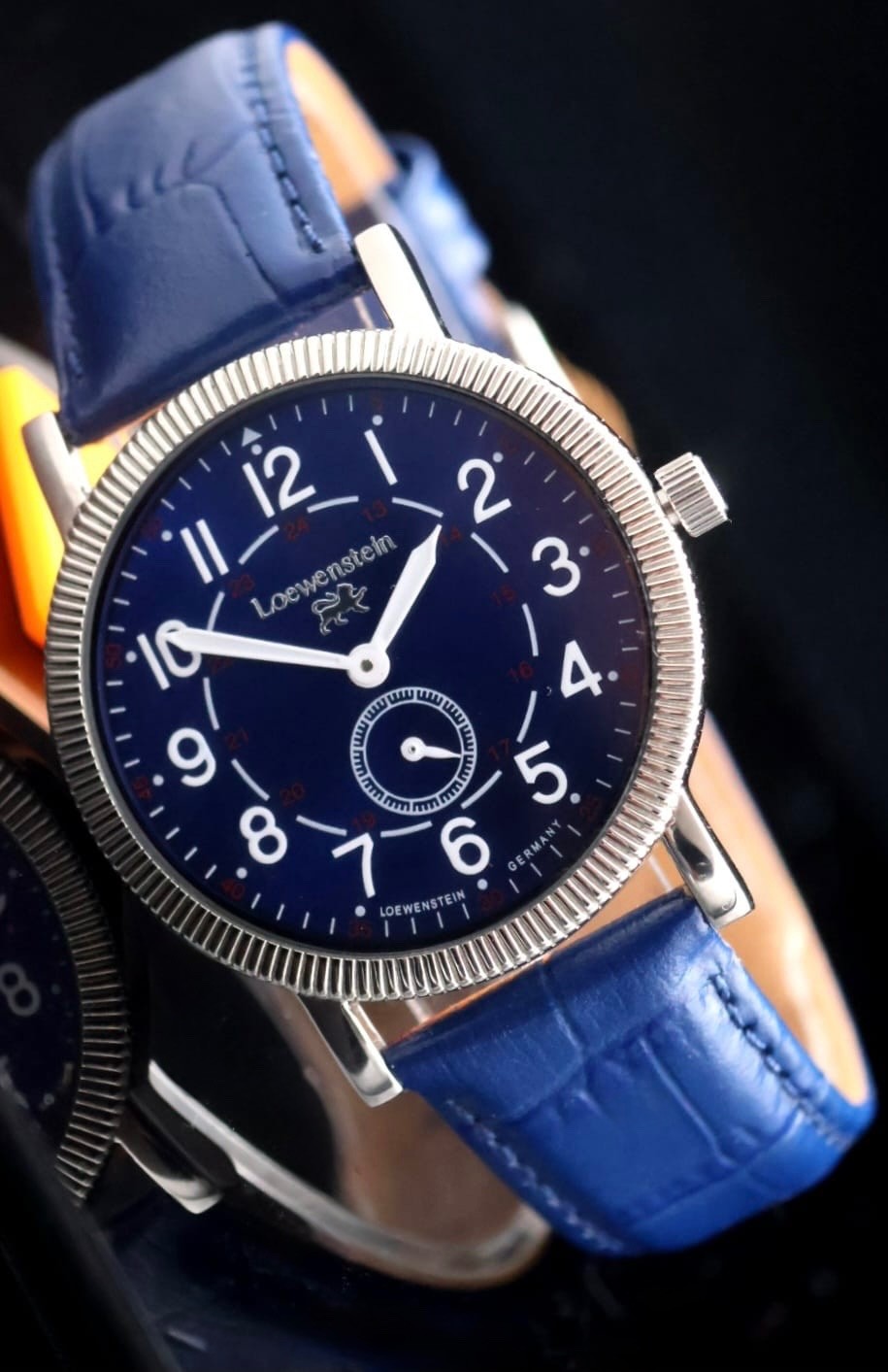 Löwenstein Vintage-Uhr Flaches Gehäuse Dezentrale Sekunde Limited Edition NOS *0