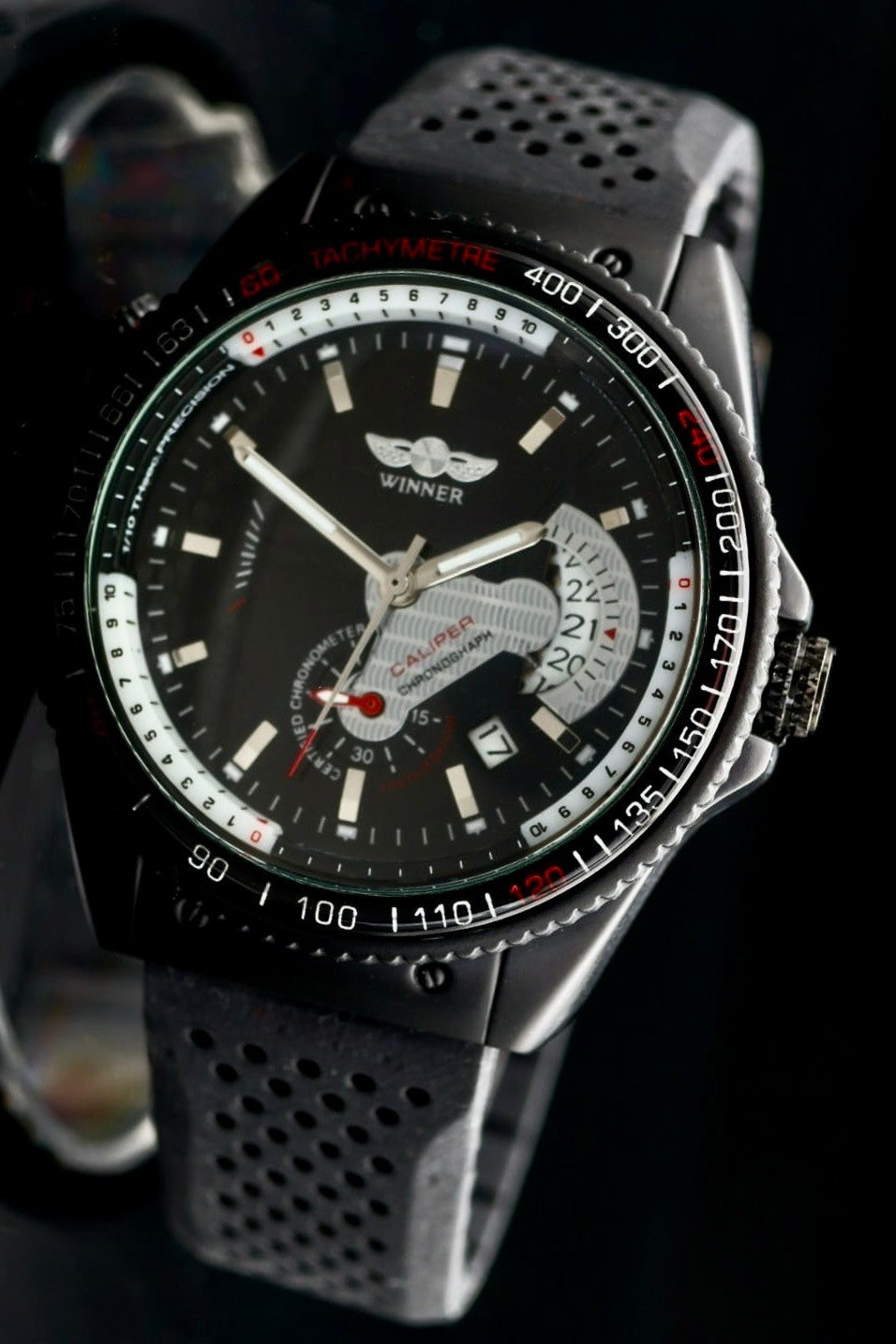 WINNER Herren Automatikuhr Schwarz Kautschukarmband Uhr Sport Design Datum0