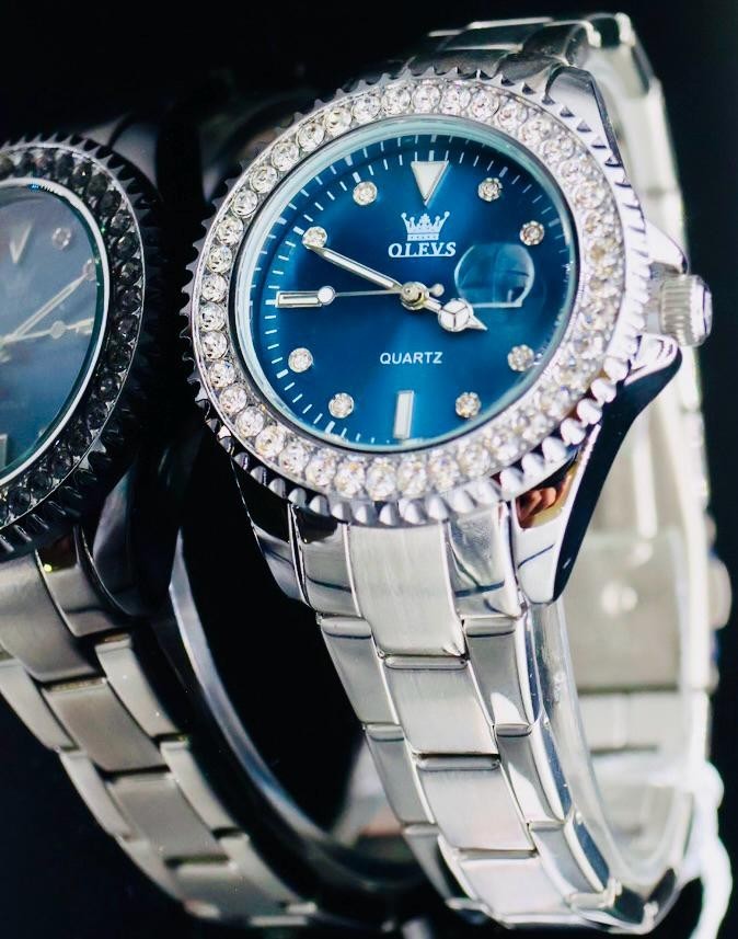 OLEVS Damen Frauen Armband Uhr Blau Silber Farben Strassbesatz & Datumsanzeige0