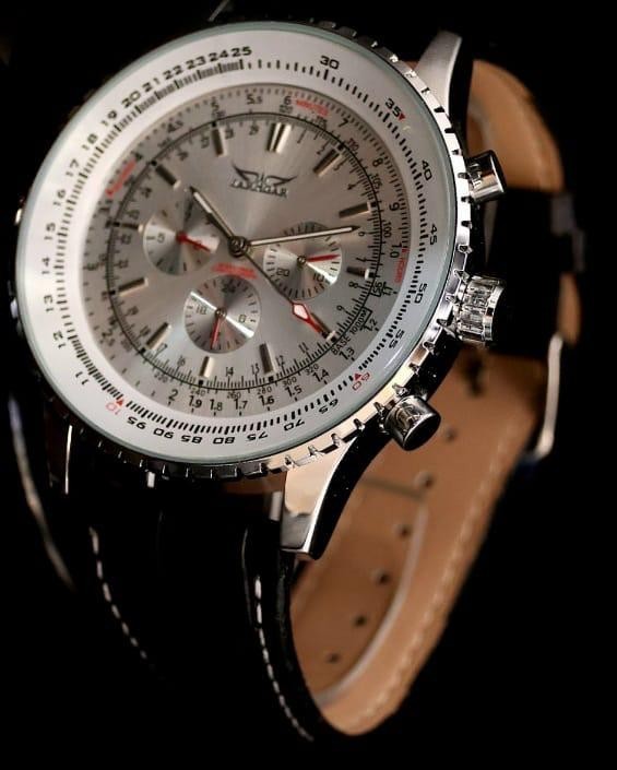 XL JARAGAR Herrenuhr Herren Automatik Uhr Weiß Schwarz Farben mit Lederarmband0