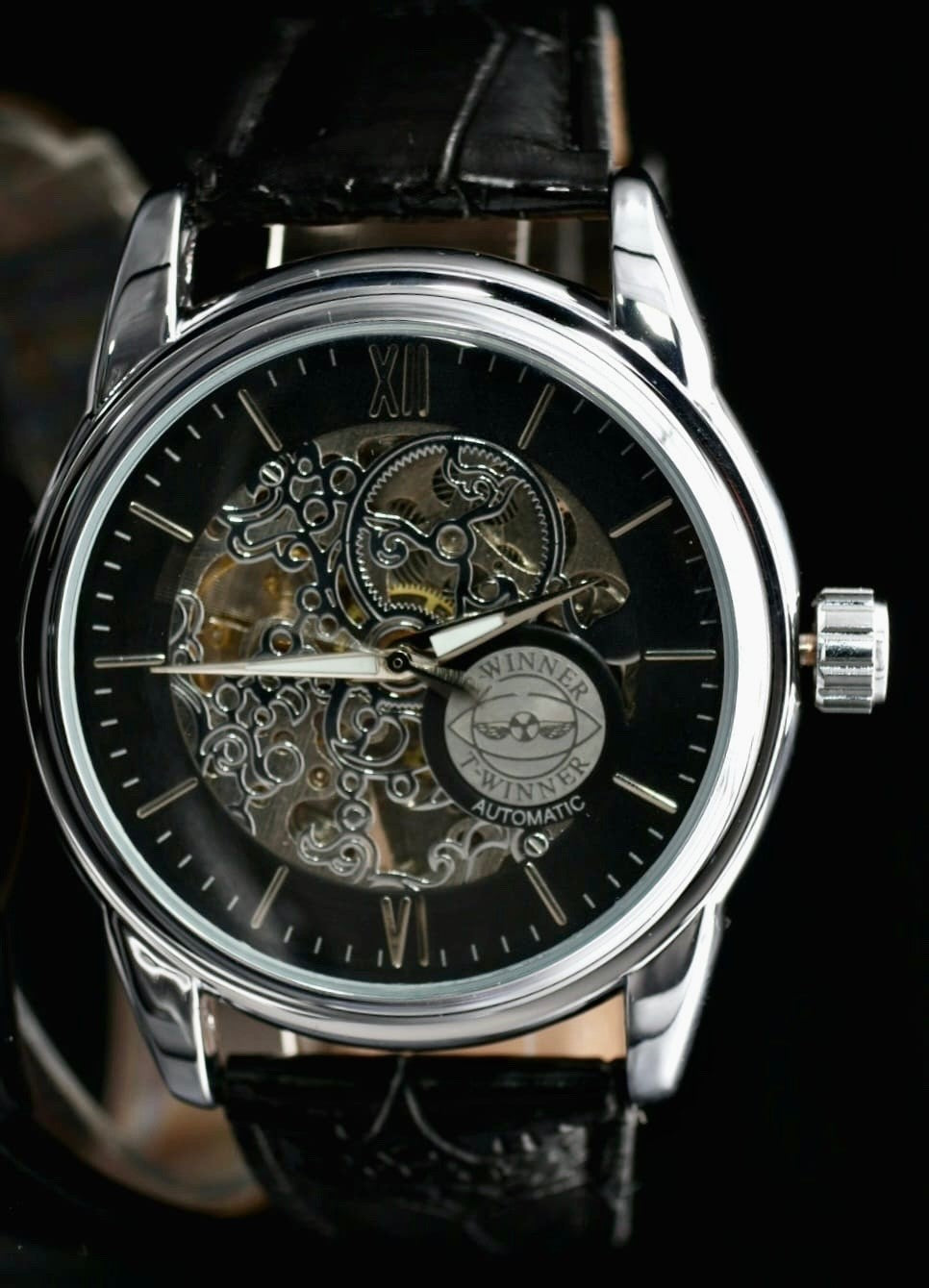 T-WINNER Herren Automatikuhr Silber Schwarz Skelett Uhr Lederarmban Luxus Design0