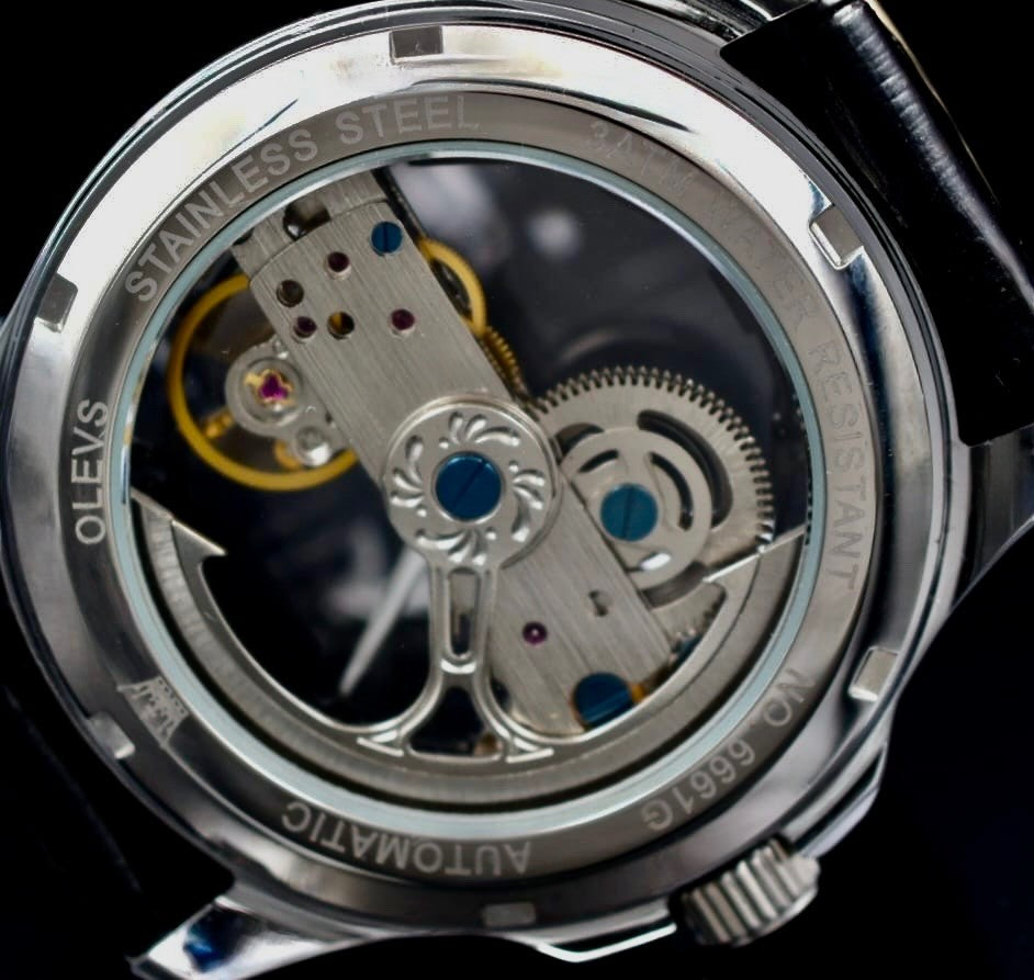 OLEVS Automatik Herren Uhr Herrenuhr Silber Schwarz Farben mit offenem Uhrwerk4