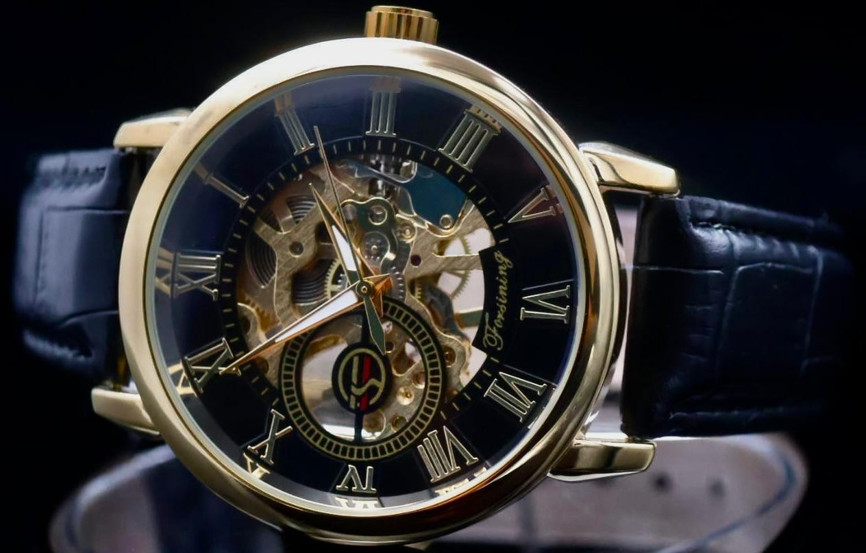 FORSINING - MECHANISCH - HANDAUFZUG - HERREN - UHR - SKELETTUHR - LEDER - 42MM /1