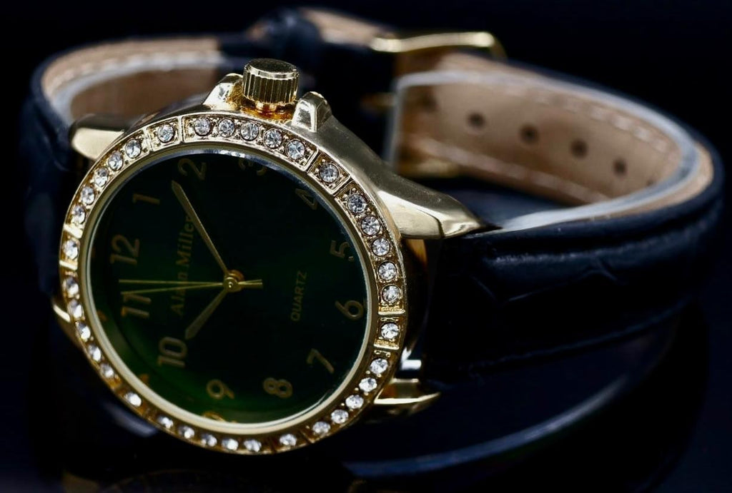 Edle Alain Miller Damen Frauen Armband Uhr Grün Gold Farben Damenuhr Crystal 071