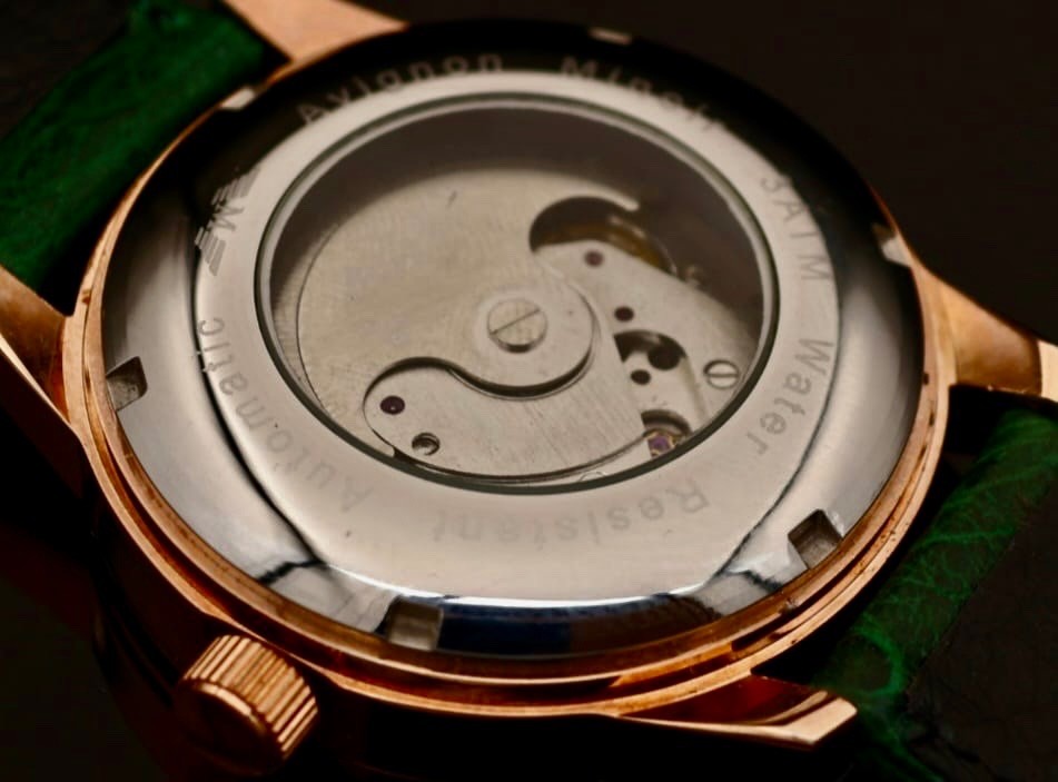 Minoir Automatik Herren Armbanduhr Modern mechanisch mit Glasboden Weiß Grün3