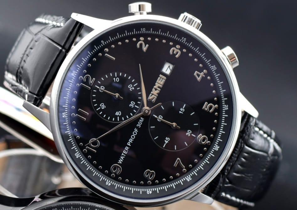 SKM - CHRONOGRAPH - HERREN - UHR - DATUM - LEDER - BLAUES ZIFFERNBLATT - 44MM1