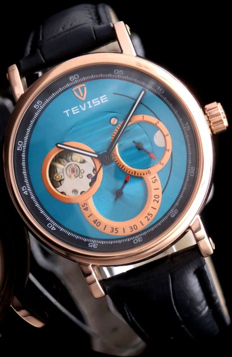 TEVISE Herren Automatik Armband Uhr Blau Schwarz Farben Lederband Glasboden 42mm0