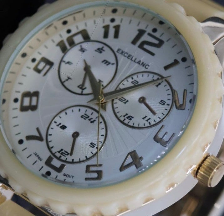 Excellanc Damen Armband Uhr Weiß Silber Farben Damenuhr Chrono-Look Neu2