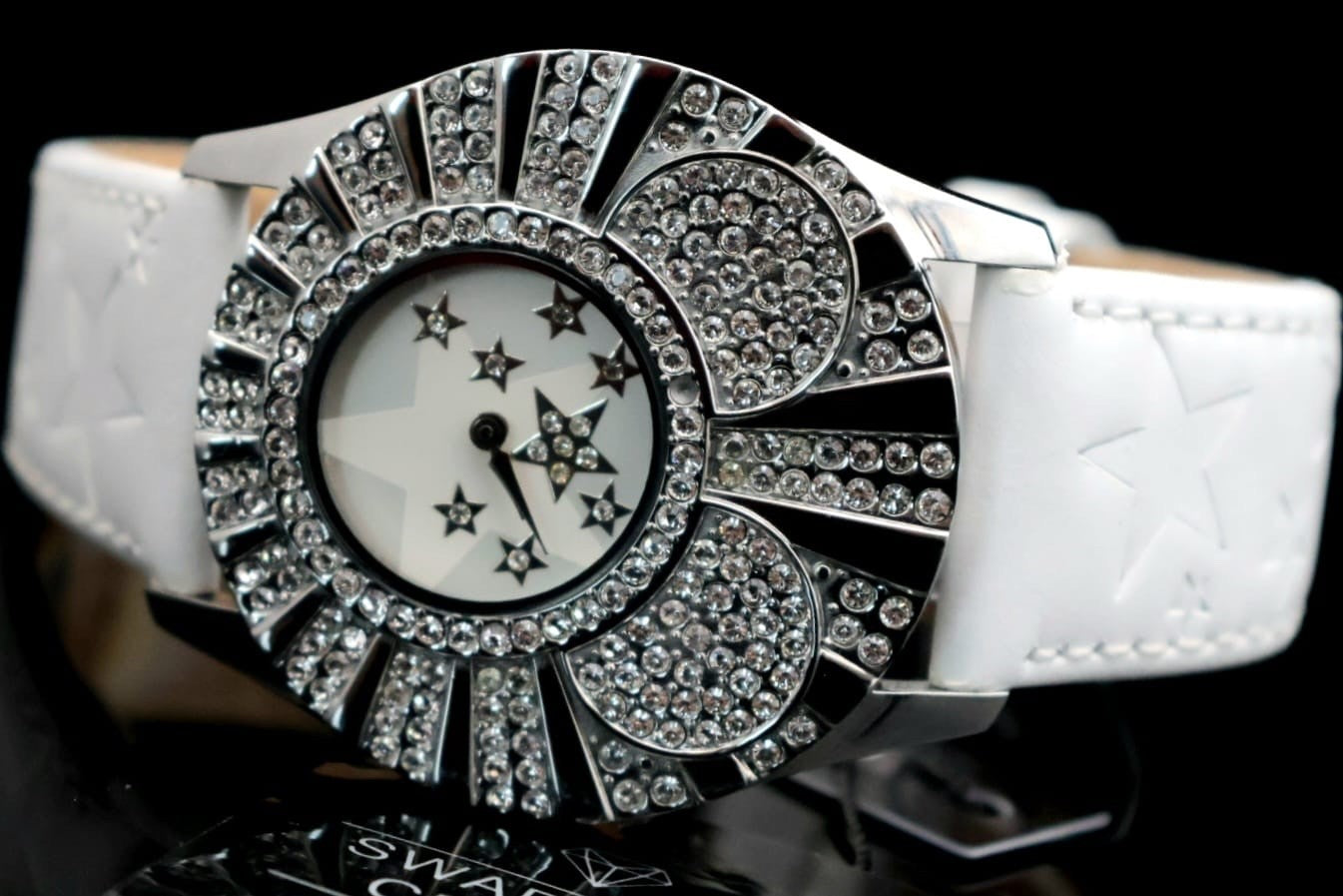 DISNEY   QUARZ  UHR  UNISEX  MICKY MAUS  LEDER  40MM   RETRO  LIMITIERT1