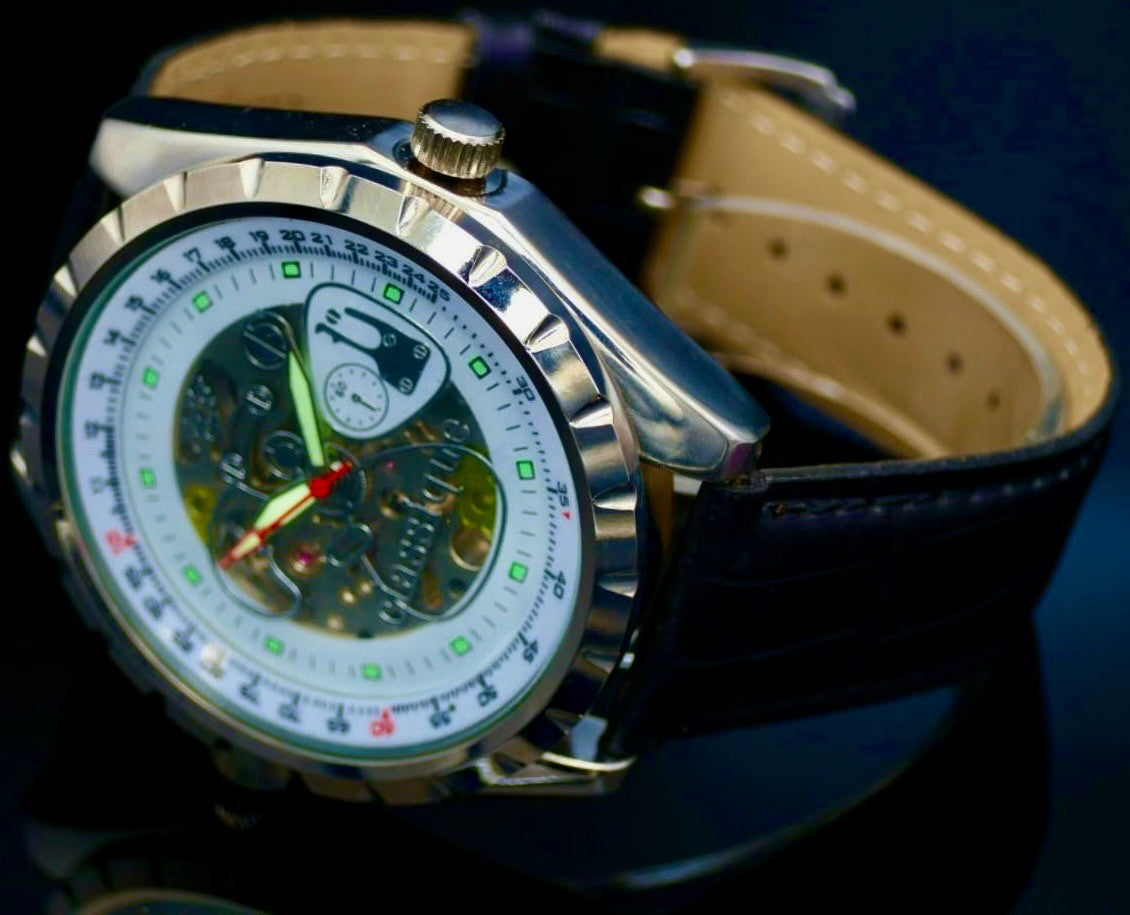 Classique XL  Mechanische Herren Männer Armband Uhr Skelett1