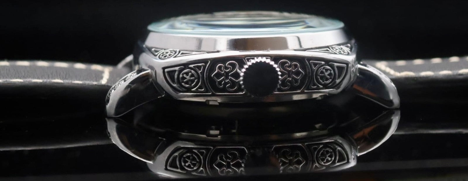 CAROTIF - AUTOMATIK - UHR - SCHWARZ - LEDER - VINTAGE - STYLE -  NEU - 42X42MM1