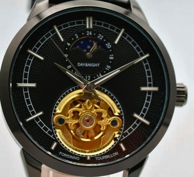 Edle Herren Männer Automatik Uhr Schwarz Farben mit Lederband & offener Unruh *2