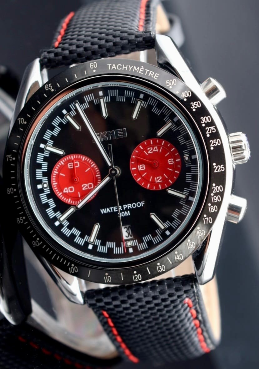 SKM - HERRENUHR - SPORT DESIGN - DATUM - SEKUNDEN ANZEIGE - LEDER - 44MM - NEU0