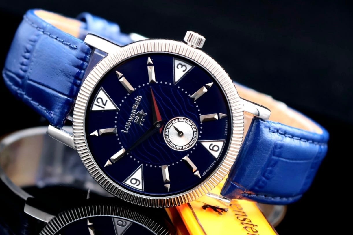 Löwenstein Vintage-Uhr Flaches Gehäuse Dezentrale Sekunde Limited Edition NOS *1