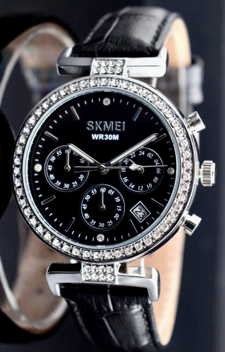 SKM - DAMENUHR - CHRONOGRAPH - STOPPUHR - DATUM - LEDER - 38MM - NEU0