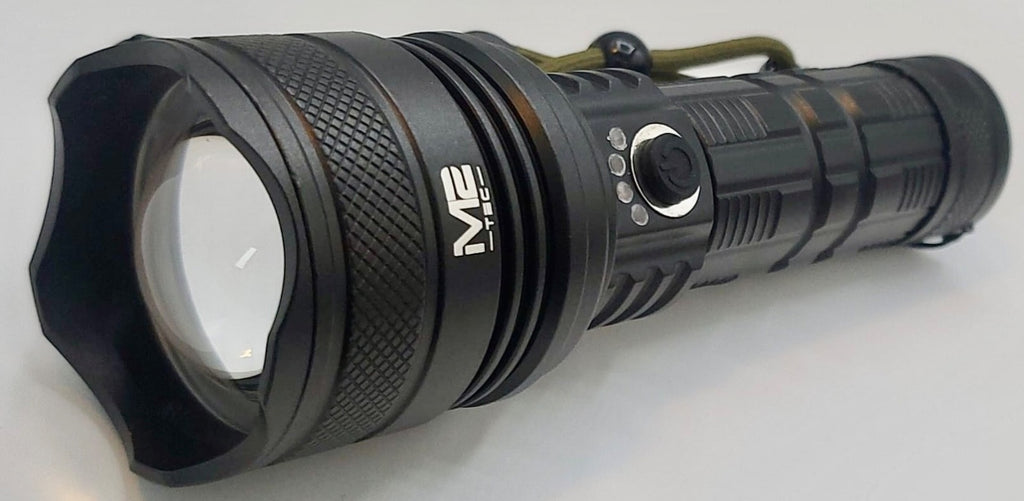 M2 Tec P90 Mini – USB LED Taschenlampe | Zoom | Aluminium 3 Lichtmodi P90 Power1