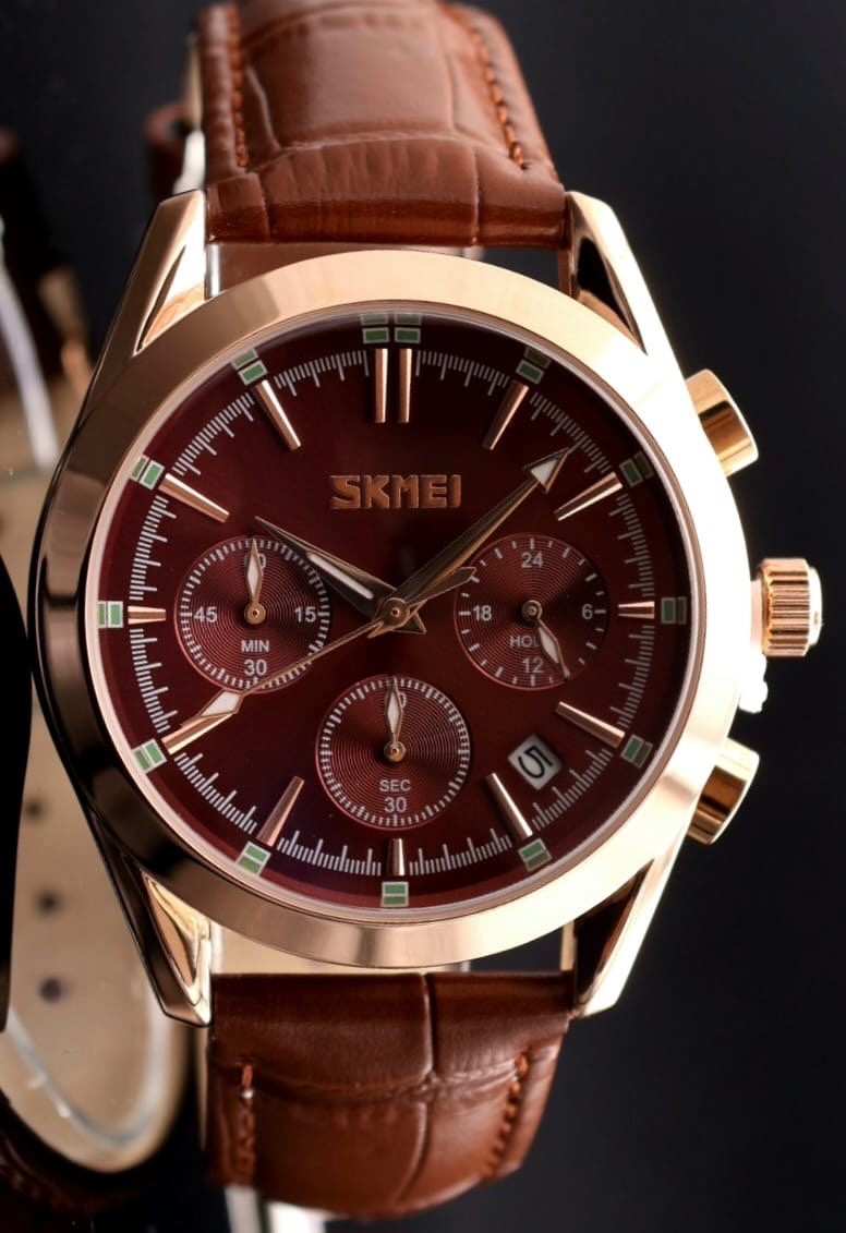 SKM - HERRENUHR - CHRONOGRAPH - DATUM - SEKUNDEN ANZEIGE - LEDER - BRAUN - 42MM0