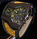 Dual Timer Herrenuhr Braun Gelb Farben Leder Armband Männer Uhr im Chrono Look0