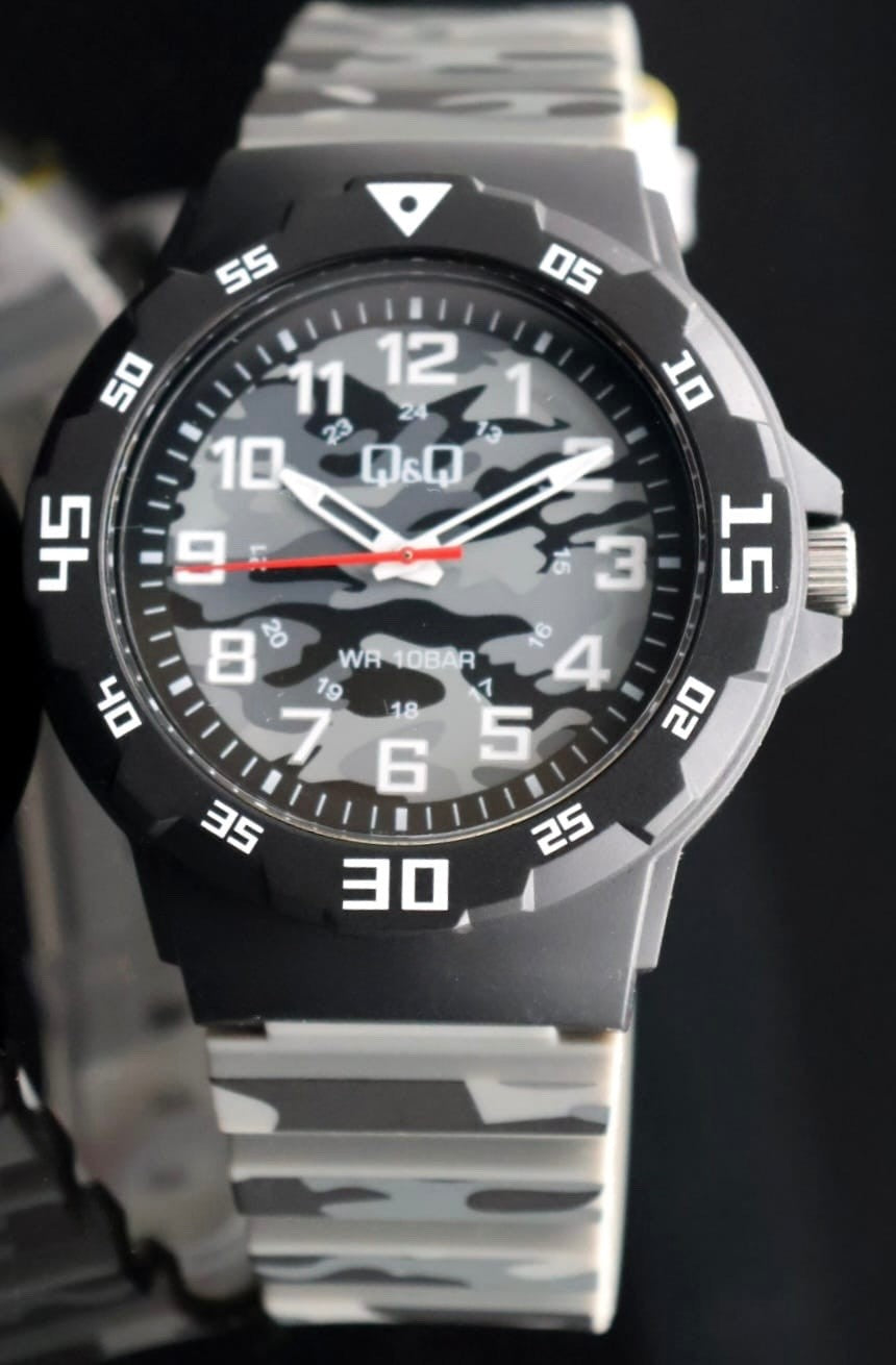 Q&Q by Citizen - Herren - Uhr - Grau - Camouflage Look  - Silikonband -  42mm1