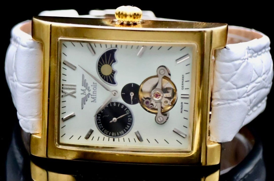 Klassische Herren Uhr Automatikuhr Armbanduhr Minoir Lederband B-WARE1