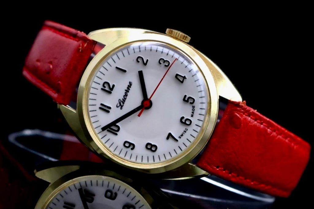 Lucerne Swiss Made Handaufzug Watch Armbanduhr Vintage Lagerfund Sammlerstück -1