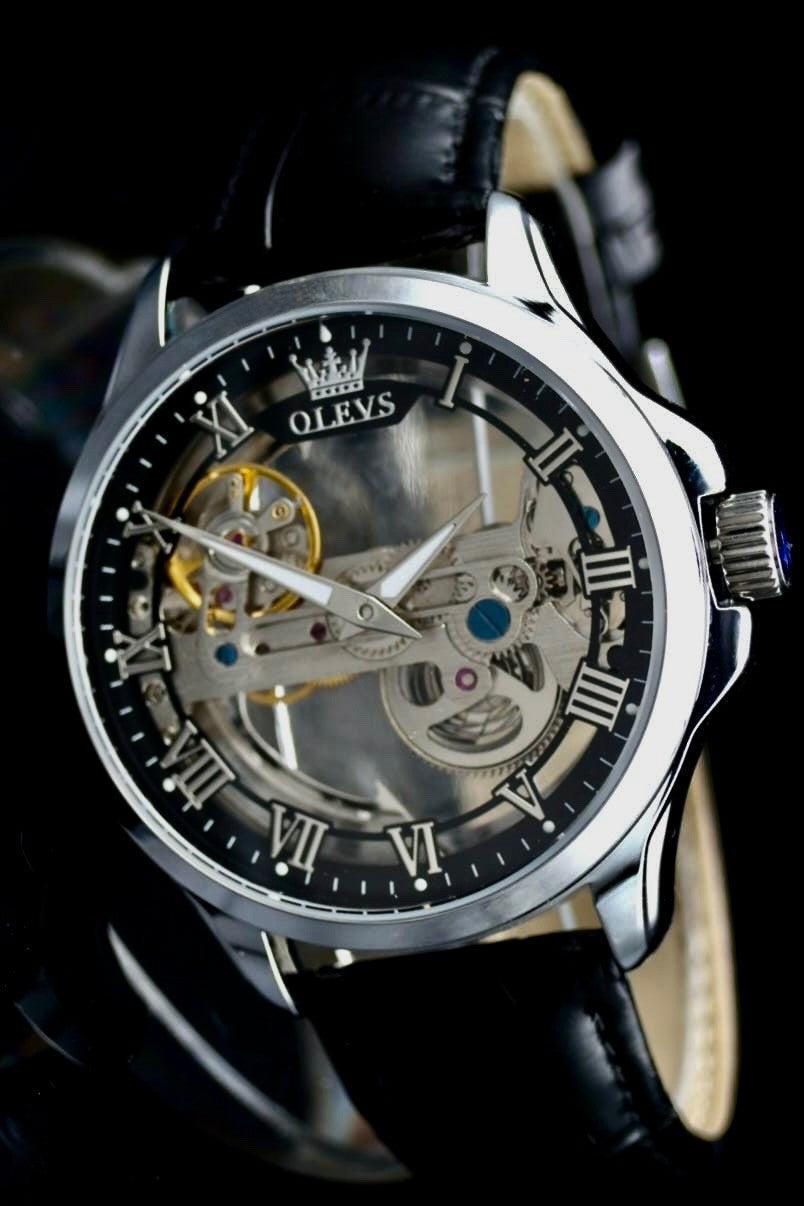 OLEVS Automatik Herren Uhr Herrenuhr Silber Schwarz Farben mit offenem Uhrwerk2