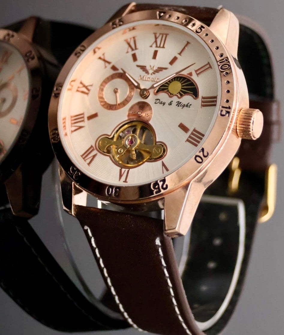 Minoir Automatik Herren Armbanduhr Modern mechanisch mit Glasboden Braun Rosé1