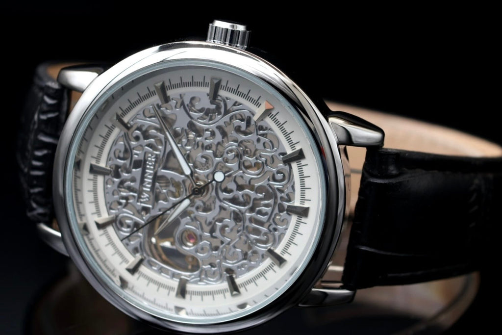 Winner Herren Uhr Mechanisch Handaufzug Silber Schwarz Leder Luxus Design Neu1