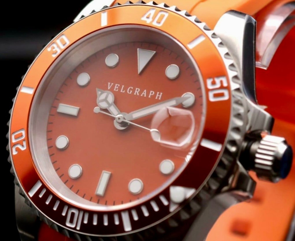 Velgraph 42 mm Automatic Watch | Diver Style | Screw Crown Drehbare Lünette NH351