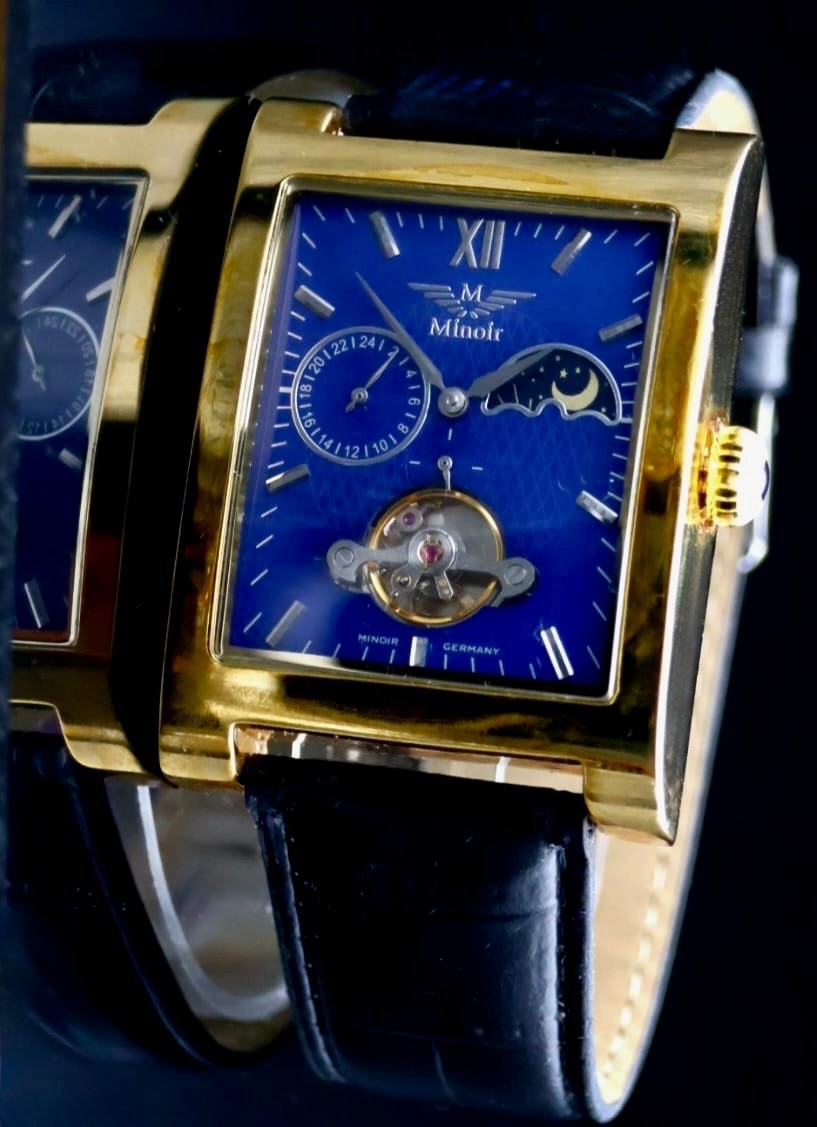 Klassische Herren Uhr Automatikuhr Armbanduhr Minoir Lederband B-WARE * 741