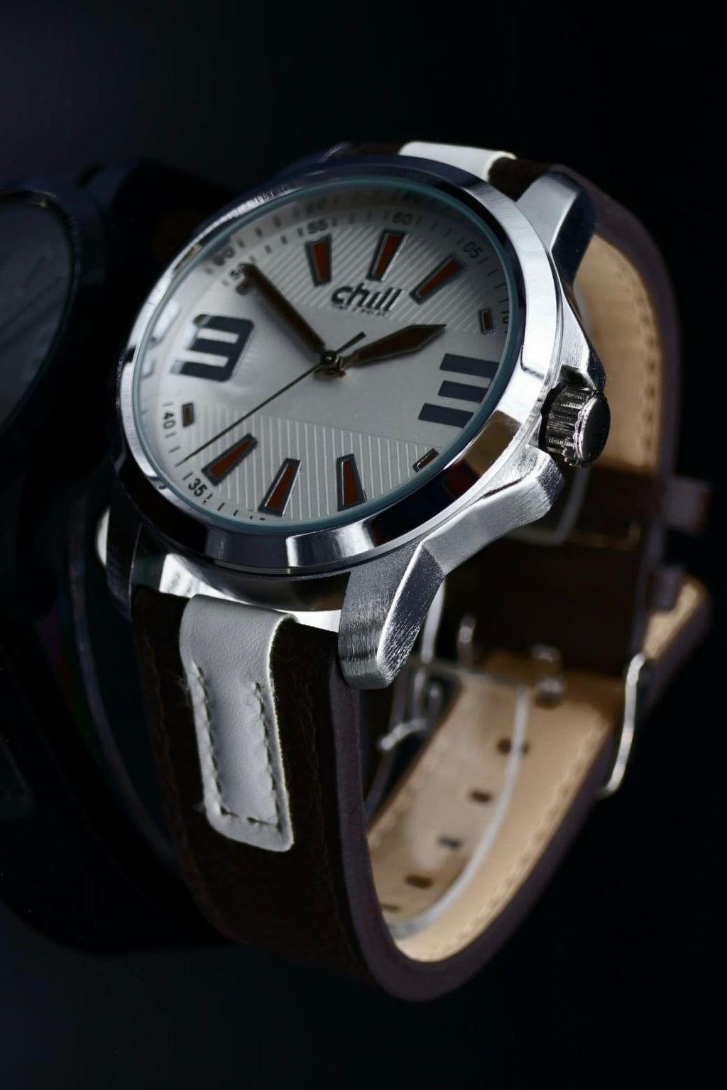 Mega Chill Herren Männer Armband Uhr Weiß Silber Farben Herrenuhr Mineralglas1