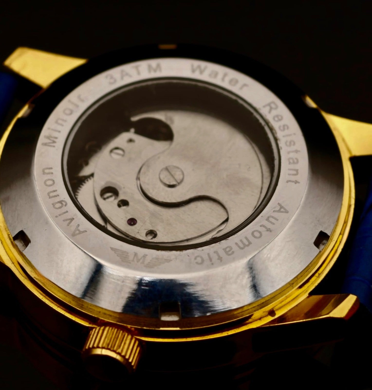 Minoir Automatik Herren Armbanduhr Modern mit Glasboden Blau Gold Farben 014