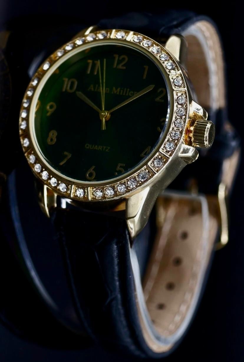 Edle Alain Miller Damen Frauen Armband Uhr Grün Gold Farben Damenuhr Crystal 070