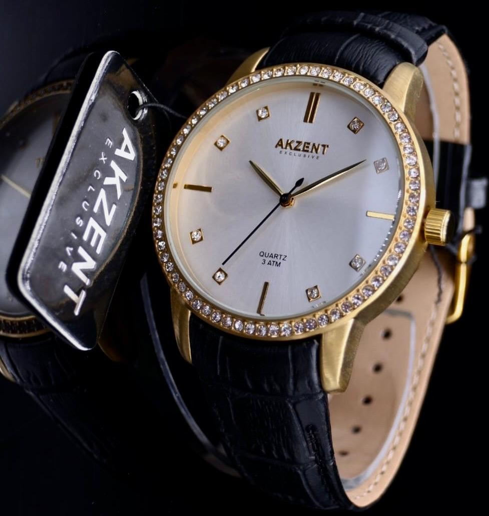 Akzent Exclusive Damen Frauen Armband Uhr Weis Schwarz Farben Damenuhr Strass1