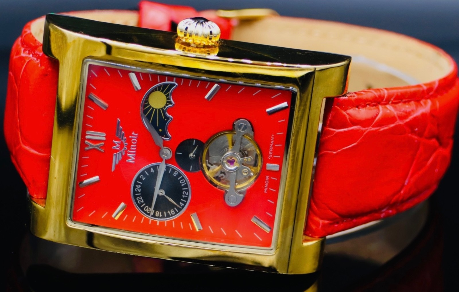 Minoir Automatik Armbanduhr Damenuhr mit offener Unruh und Glasboden Rot Farben1